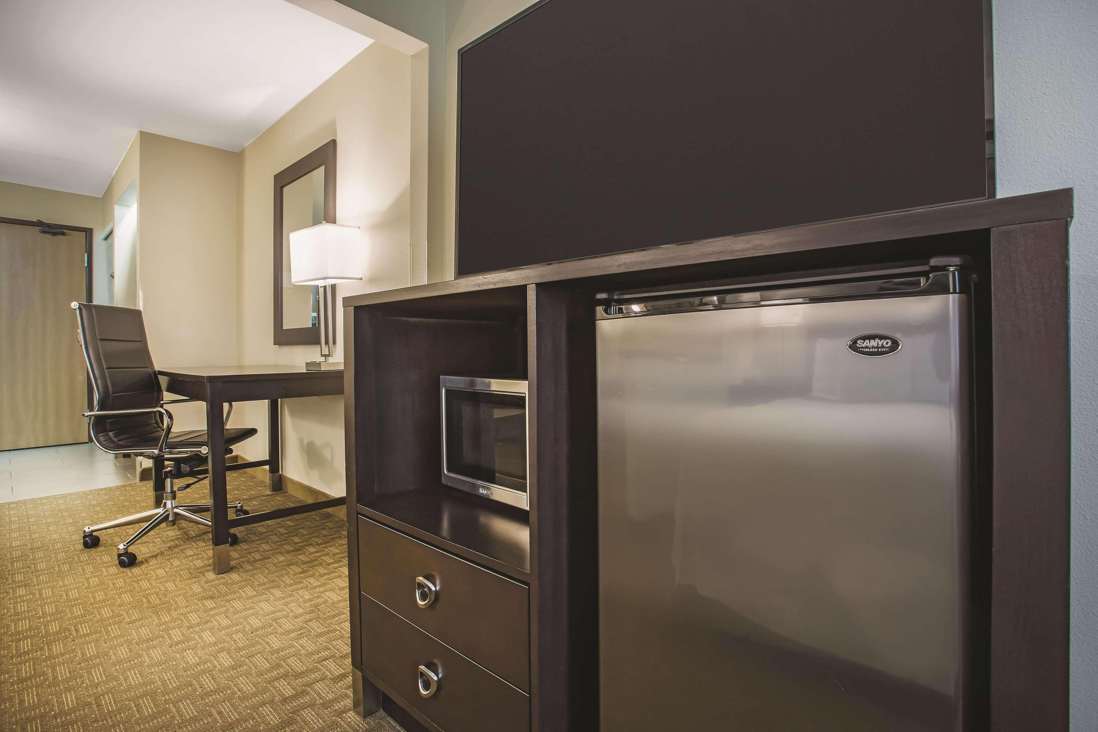 La Quinta Inn By Wyndham Olympia - Lacey Exterior photo